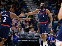 NBA快船vs爵士 快船首节比赛只完成8记进球 出现了9次失误落后爵士24分