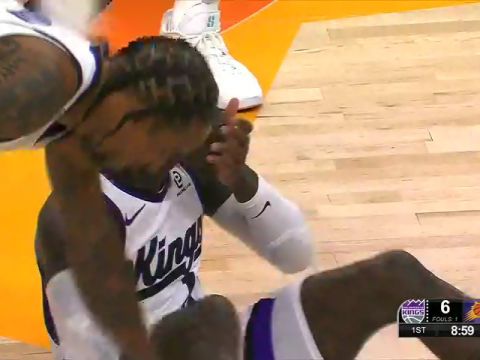 NBA常规赛：国王vs太阳第1节英文原声回放