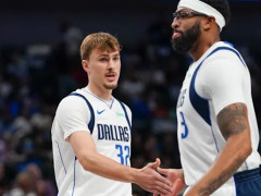 未来不可限量!独行侠状元秀弗拉格成为NBA历史上首秀拿到两双最年轻的球员