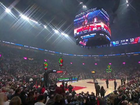 森林狼vs开拓者英文原声全场回放