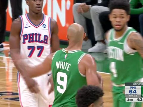NBA常规赛:76人vs凯尔特人第3节中文解说回放