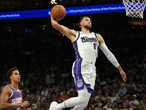 拉文vs太阳集锦 24中13得到30分苦吞败果