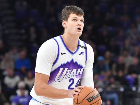 凯斯勒vs快船集锦 22分9板4帽统治攻防予取予求