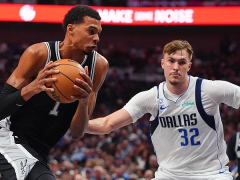 文班亚马vs独行侠集锦 少林高僧狂揽40+15+3盖帽打爆浓眉哥