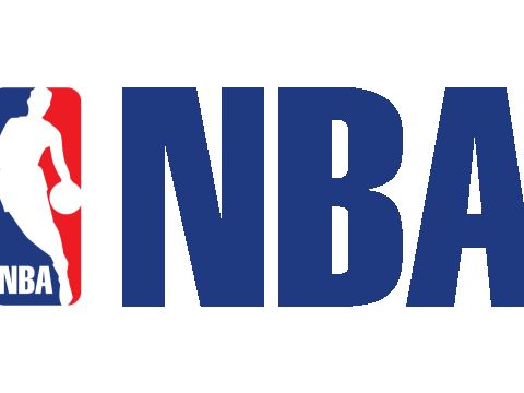 [争议]争议判罚！托平抢断底线发球 裁判表示雷霆暂停 球迷不满