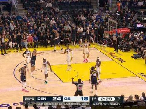 [戈登半场25分]扣将变射手！阿隆-戈登半场三分7中7射下25分集锦