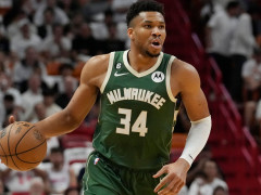 NBA常规赛雄鹿vs猛龙 小波特左脚踝扭伤缺席 字母哥大概率出战
