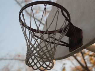 奥兰多和芝加哥正面交锋,争夺分区优势