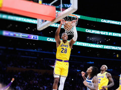 NBA常规赛录像回放完整版-森林狼vs湖人(10.25)东契奇爆砍49+11+8准三双