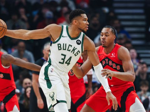 字母哥vs猛龙集锦 超模表现狂砍31+20+7的完美发挥