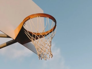 克利夫兰迎战东部联盟对手密尔沃基