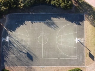 达拉斯和多伦多为非联盟对决展开较量