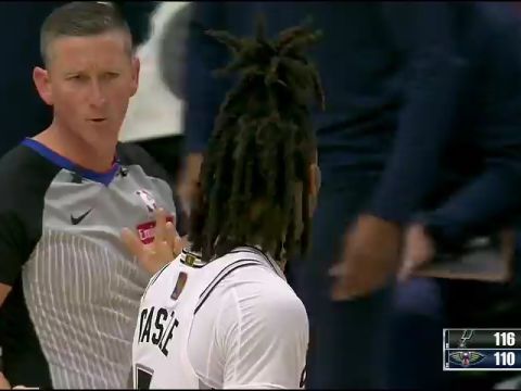 NBA常规赛：马刺vs鹈鹕加时一英文原声回放