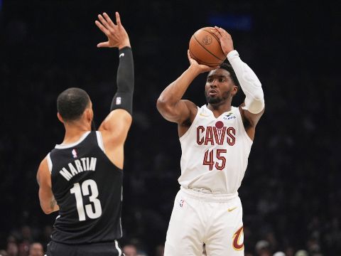 米切尔vs篮网集锦 全场拿下35分5助攻三分10中6高效数据战胜篮网