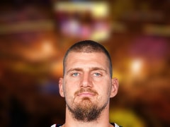 NBA每日助攻王:尼古拉·约基奇15助攻(2025年10月26日)