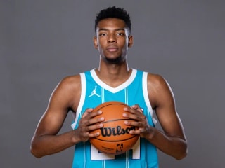 夏洛特黄蜂队,布兰登·米勒再添新伤?