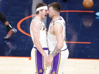 卢卡·东契奇在受伤后向奥斯汀·里夫斯发起了60分挑战——结果他差点真做到了