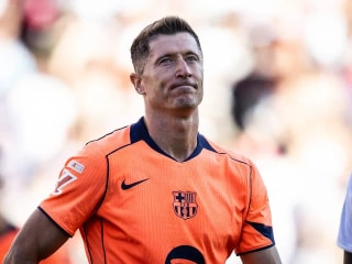 曼联在签下拉 liga 前锋的问题上存在分歧