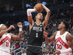 NBA前瞻 多伦多猛龙VS圣安东尼奥马刺比分推荐(10月28日)锋线大队硬刚文班亚马