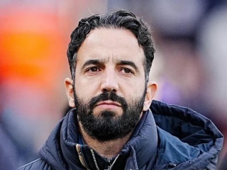 曼联“批准”一月引进前锋的转会，谈判“已进入后期阶段”