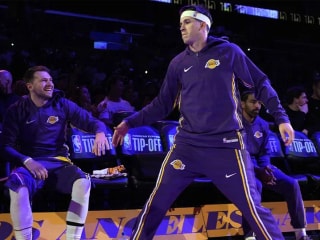 湖人球星奥斯汀·里夫斯调侃卢卡·东契奇险些适得其反,砍下51分率队战胜国王