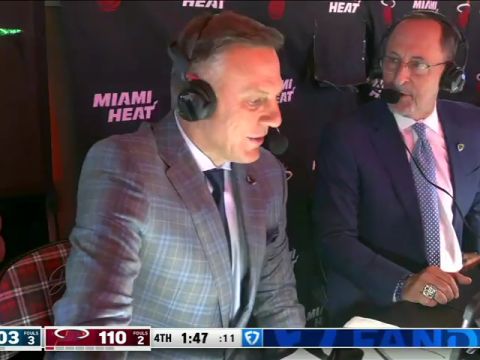 NBA常规赛:尼克斯vs热火第4节英文原声回放
