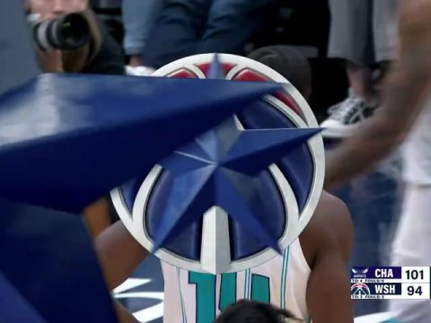 NBA常规赛:黄蜂vs奇才第4节英文原声回放