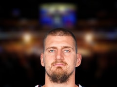 NBA每日篮板王:尼古拉·约基奇19篮板(2025年10月28日)