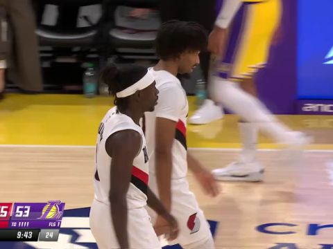 NBA常规赛:开拓者vs湖人英文原声全场回放