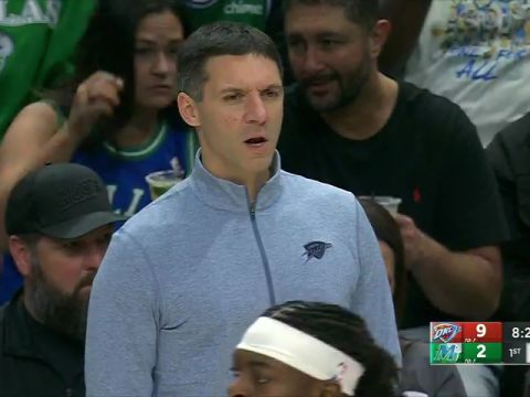 NBA常规赛:雷霆vs独行侠第1节英文原声回放