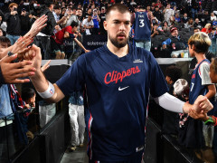 祖巴茨谈快船半场反超勇士:一旦我们集中注意力,就开始打出了自己的风格