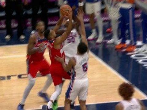 [博纳最后时刻5记大帽]内线擎天柱！博纳最后阶段送5记大帽，助76人逆转取胜