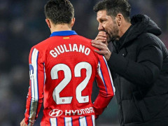 世体:小西蒙尼进步明显,他成为马竞阵中最具决定性的球员之一