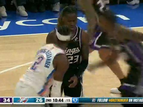 NBA常规赛:国王vs雷霆第2节英文原声回放