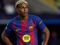 亚马尔社媒的评论区已沦陷