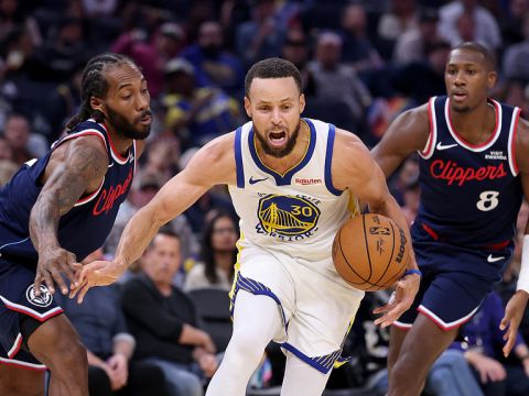 快船79-98勇士 巴特勒21+5+5联手库里19+8轻松斩获连胜