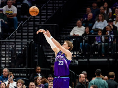 NBA常规赛今日推荐|开拓者vs爵士比分预测10.30 西北区内战 马尔卡宁率队迎战青年军开拓者