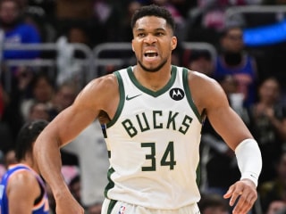 雄鹿队的扬尼斯·阿德托昆博彻底否决了关于尼克斯交易的传闻