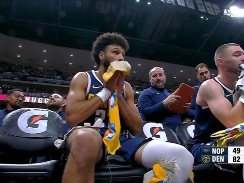 NBA常规赛：鹈鹕vs掘金第3节中文解说回放