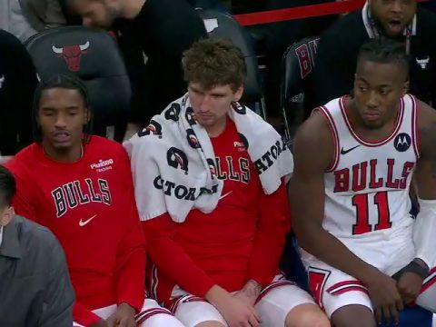 NBA常规赛:国王vs公牛第4节中文解说回放