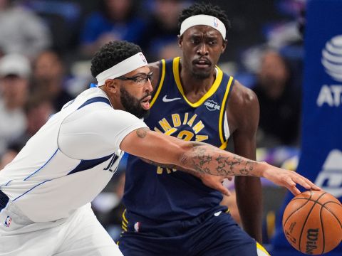 步行者105-107独行侠 浓眉伤退弗拉格15+10步行者开季4连败