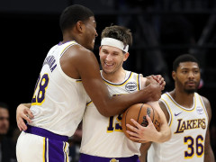 湖人绝杀!里夫斯抛投压哨绝杀森林狼 全场16助攻创下生涯新高