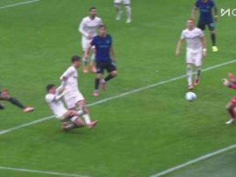 [神勇扑出] 神了！国米攻势如潮连续射门！德赫亚神勇扑出！