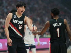 开拓者客场险胜爵士！杨瀚森首节短暂登场得到两分，全场比赛只出场4分钟