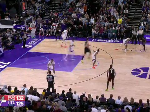 开拓者vs爵士第4节英文原声回放