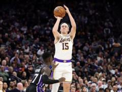 里夫斯谈压哨绝杀森林狼:这球投进的感觉太棒了,弥补了上赛季季后赛的遗憾