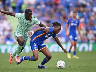 巴塞罗那的目标是寻找罗伯特·莱万多夫斯基的替代者，1月可用，价格为3000万欧元