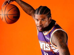 美记:杰伦格林的伤势并未出现反复,主要是因为腿筋伤势较为棘手需要时间