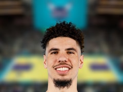 NBA每日助攻王:拉梅洛·鲍尔13助攻(2025年10月31日)