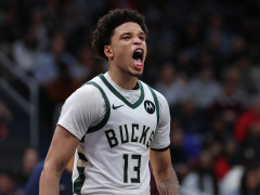 罗林斯爆砍32分弑旧主助雄鹿力擒勇士!连续两战刷新得分纪录